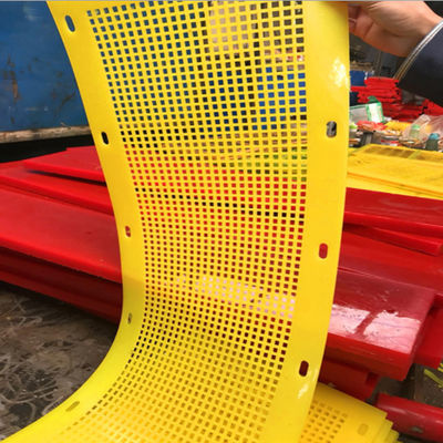 Sito poliuretanowy do klapki 4mm otwory Grubość 7mm do materiałów lepkich